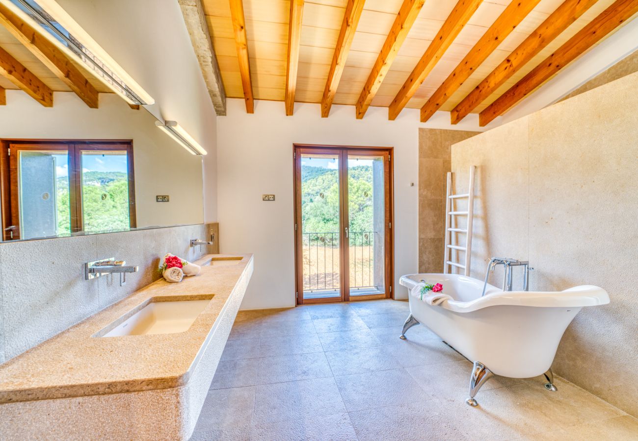 Country house in Selva - Rural finca S'Empaltada with pool in Mallorca