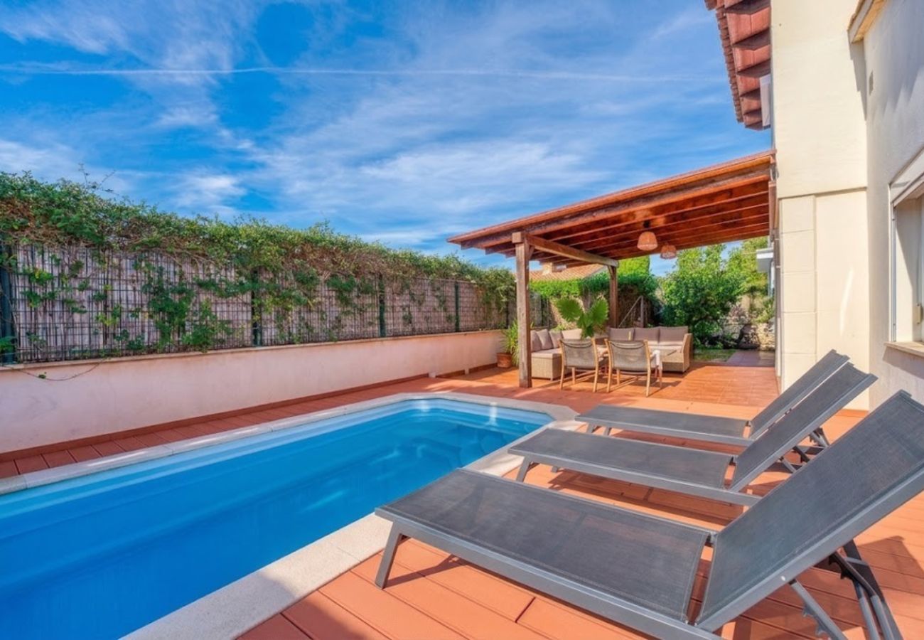 House in Alcudia - House with pool Casa Falco in Alcudia Beach