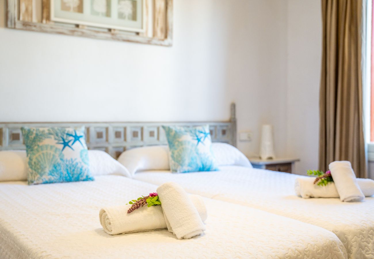 Country house in Santa Margalida - Finca Son Duri with pool near the beach