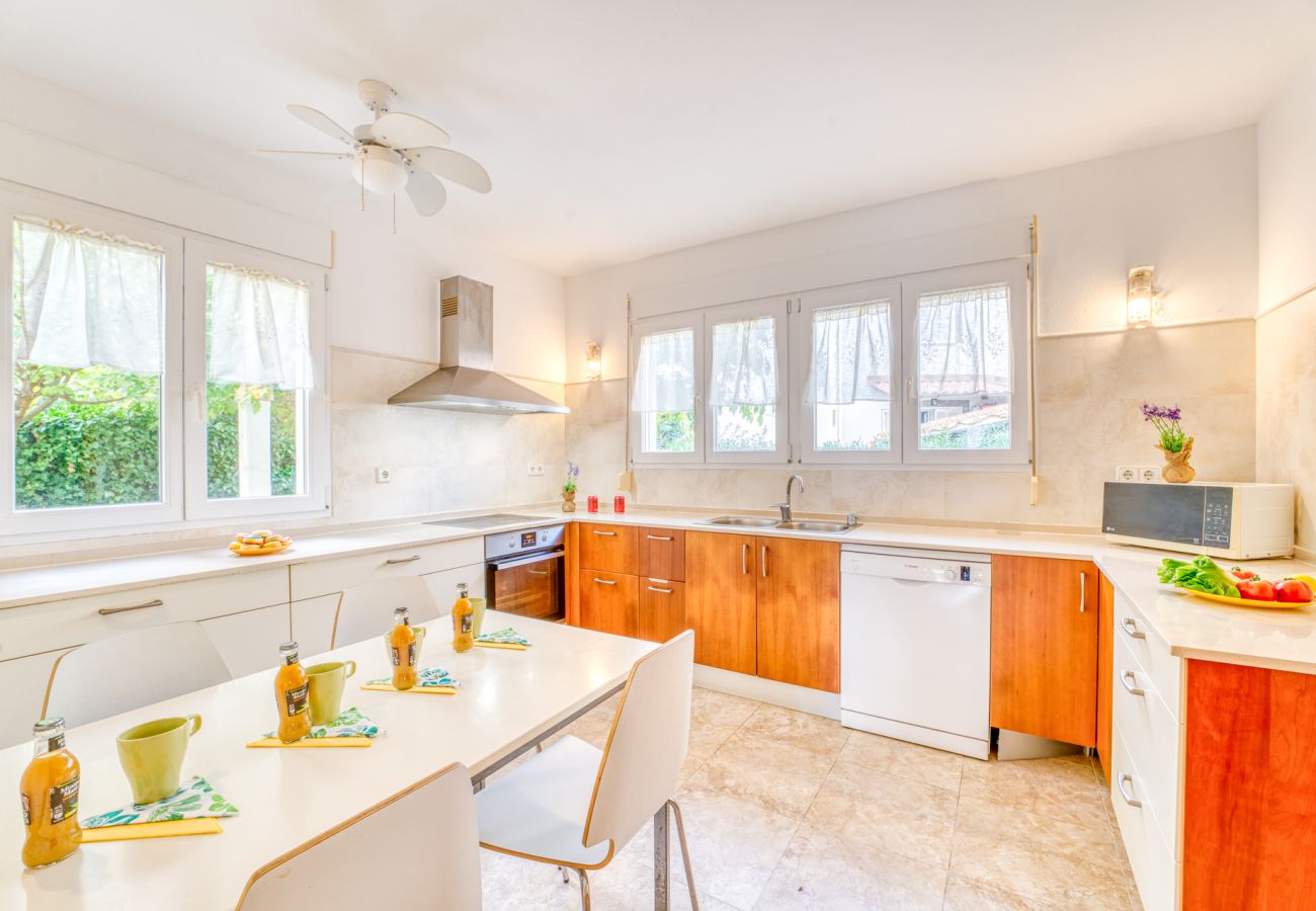 House in Alcudia - House Villa Feel Good with pool in Alcudia