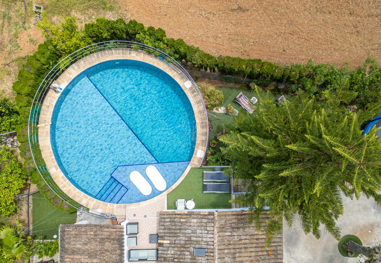 Country house in Llubi - Finca with pool Can Pintat in Mallorca