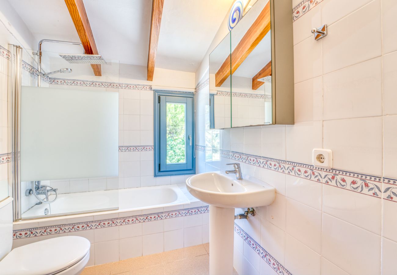 Country house in Pollensa - Finca in front of the sea, Can Cuarassa, Pollensa.
