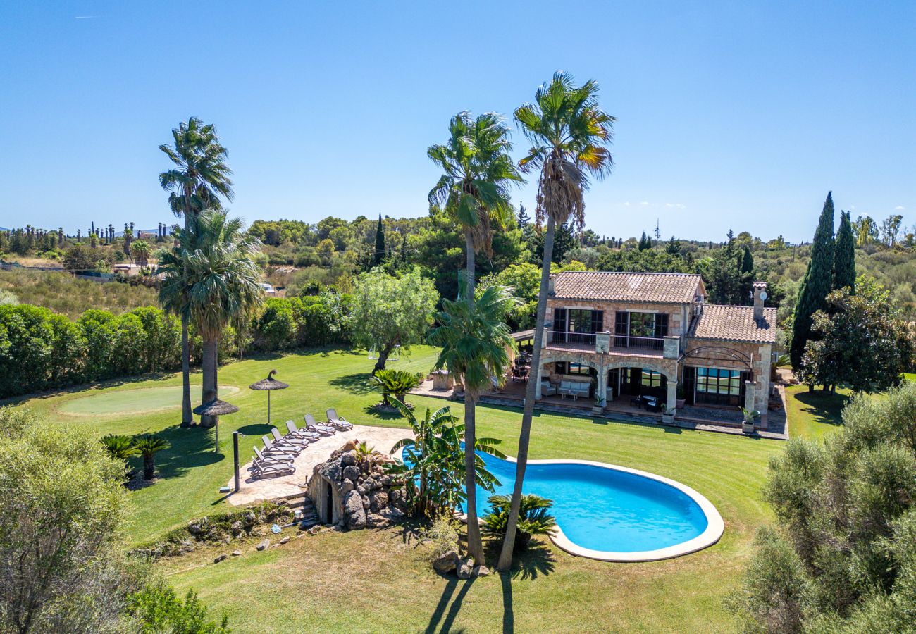 Finca with pool and waterfall in Muro