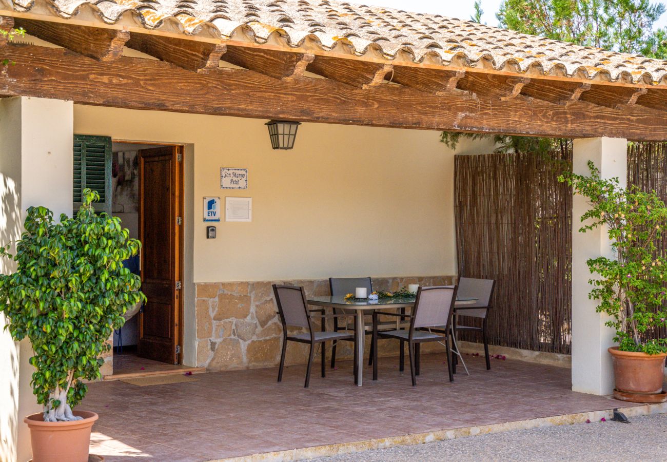 Chalet in Sa Pobla - Finca with pool Son Manyo 2 Petit in Sa Pobla